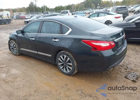 2017 Nissan Altima 2.5 Sv z USA, uszkodzony, nr VIN 1N4AL3AP5HC221294